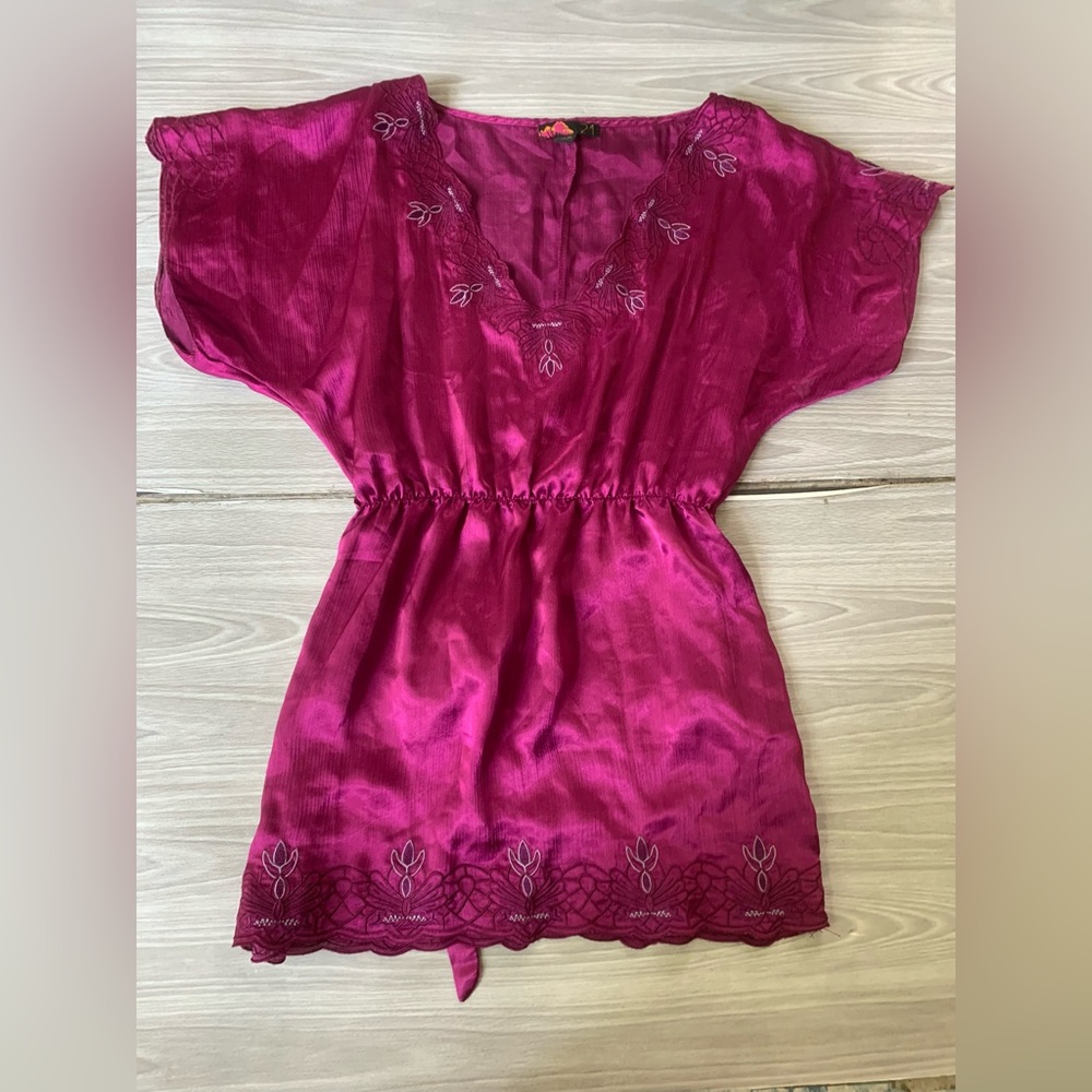 Womens small pink blouse tie in back